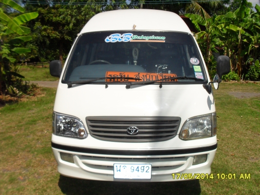 ขายรถตู้สภาพสวยมากพร้อมใช้ครับ ภายในตกแต่งเรียบร้อยแล้ว  ลดราคาไปที่ 370,000 บาท ครับ จากเดิมครับ