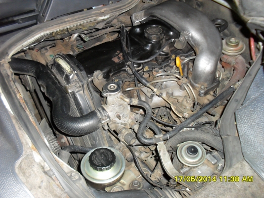 ขายรถตู้สภาพสวยมากพร้อมใช้ครับ ภายในตกแต่งเรียบร้อยแล้ว  ลดราคาไปที่ 370,000 บาท ครับ จากเดิมครับ