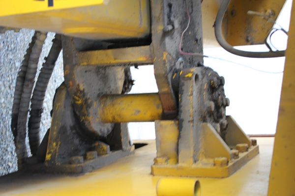 ขาย!!! รถบด R2 ล้อเหล็ก ขาย!!! รถบด R2 ล้อเหล็ก