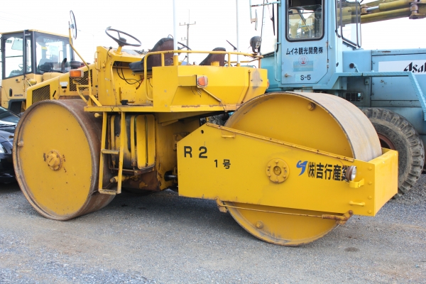 ขาย!!! รถบด R2 ล้อเหล็ก ขาย!!! รถบด R2 ล้อเหล็ก