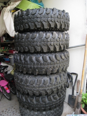 ยางSIMAX 35/11.5/16 ปลายปี06 พร้อมกระทะล้อ ยางSIMAX 35/11.5/16 ปลายปี06 พร้อมกระทะล้อ