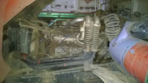 MITSUBISHI FUSO TURBO FN 527 S