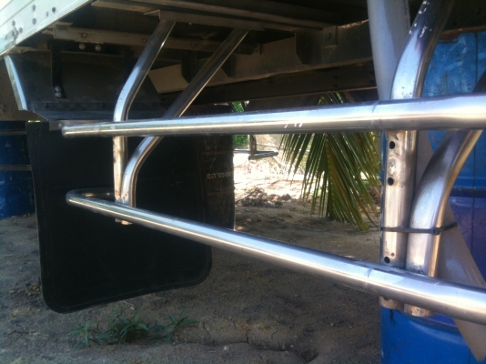 ขายตู้ห้องเย็นเก่าญี่ปุ่นครับ สภาพดี เครื่องทำความเย็นใช้ได้ครับ