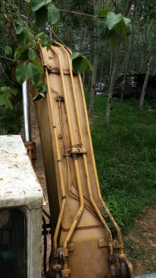 ใช้ไปเรื่อยๆ กว่าจะขายได้ไม่ต้องซ่อมkomatsu 200-3 เครื่องฟิตมาใหม่ยังไม่ใช้งานเลย ช่วงล่างเต็ม ช่วงล่างเต็ม เอวมีขยับนิดหน่อย ใช้ไปเรื่อยๆ กว่าจะขายได้ไม่ต้องซ่อมkomatsu 200-3 เครื่องฟิตมาใหม่ยังไม่ใช้งานเลย ช่วงล่างเต็ม ช่วงล่างเต็ม เอวมีขยับนิดหน่อย