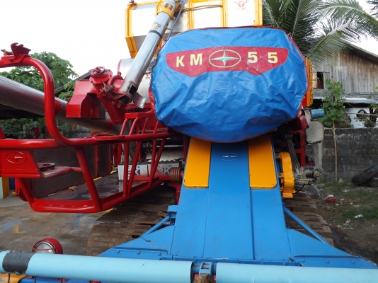 ขายรถเกี่ยวนวดข้าวศักดิ์พัฒนา รุ่น KM-48