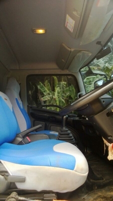 รถฮีโน่ 6 ล้อดั้ม 175 แรงม้า ปี 55   ( รถวิ่ง 4x,xxx กม. )  สนใจติดต่อ 081 - 6079515