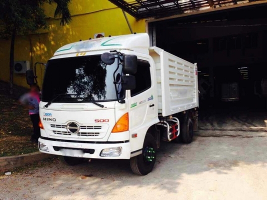 รถฮีโน่ 6 ล้อดั้ม 175 แรงม้า ปี 55   ( รถวิ่ง 4x,xxx กม. )  สนใจติดต่อ 081 - 6079515