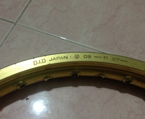 ***ขายล้อทอง did 17x1.4 สภาพสวสยไม่คดไม่ดุ้ง***