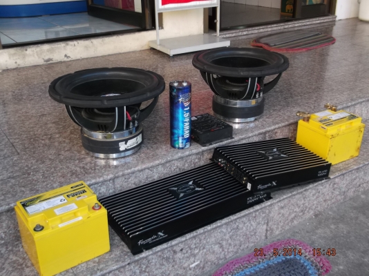 เครื่องเสียงมือสองชุดใหญ่