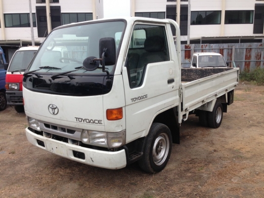 ขาย TOYOTA TOYOACE 3Y เบนซิน