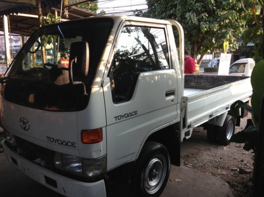 ขาย TOYOTA TOYOACE 3Y เบนซิน