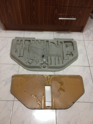 ขายกล่องใส่เครื่องมือท้ายรถe30 ราคา500บาท โทร0924462525โส กทม