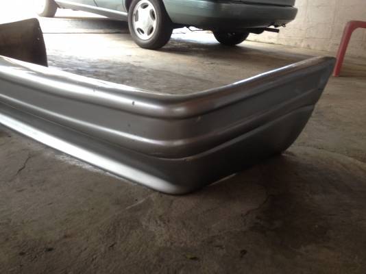 ขายกันชนหลัง e30 ตัวM ราคา1300บาท โทร0924462525โส กทม ขายกันชนหลัง e30 ตัวM ราคา1300บาท โทร0924462525โส กทม