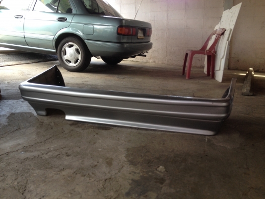 ขายกันชนหลัง e30 ตัวM ราคา1300บาท โทร0924462525โส กทม