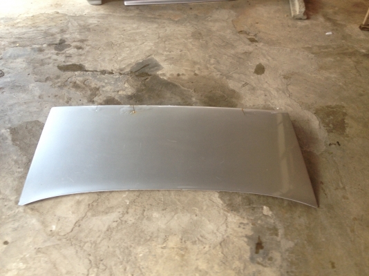 ขายฝากระโปรงหลัง e30 ราคา1000บาท โทร0924462525โส กทม