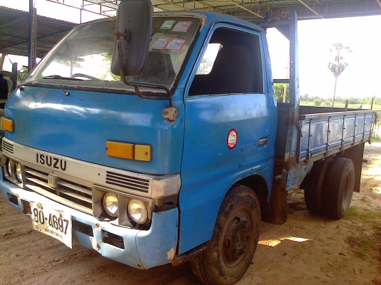 หกล้ออีซูซุ TL85 ช่วงสั้น พร้อมลุยงาน ทะเบียนชุดโอนพร้อม ภาษีไม่ขาด ราคาถืกๆเด้อ ครับท่าน