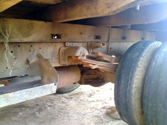 หกล้ออีซูซุ TL85 ช่วงสั้น พร้อมลุยงาน ทะเบียนชุดโอนพร้อม ภาษีไม่ขาด ราคาถืกๆเด้อ ครับท่าน