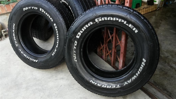 ยาง Nitto Dura Grappler Highway Terrain 245 70 16 ยาง Nitto Dura Grappler Highway Terrain 245 70 16