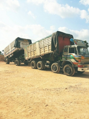 แม่-ลูกดั้มFM187LA ซูโม่227....220แรง แม่12ล้อ..ลูก8ล้อ....รถสวย...ลายสวย.(รายการดูหน้าเล่ม)