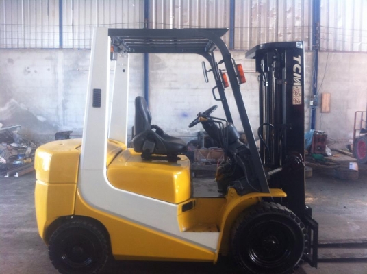 ขายด่วนน!! TCM รุ่น T6 FD25 เสาเข้าตู้ 3 เมตร เกียร์ Auto ขายด่วนน!! TCM รุ่น T6 FD25 เสาเข้าตู้ 3 เมตร เกียร์ Auto