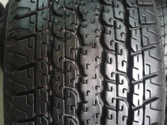 ขาย ยาง 245-70-16 สวยๆ ลง22มค.58บริดสโตน ดูเลอร์ 840 ขาย ยาง 245-70-16 สวยๆ ลง22มค.58บริดสโตน ดูเลอร์ 840