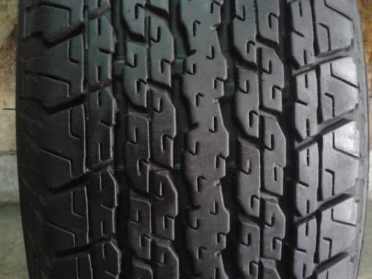 ขาย ยาง 245-70-16 สวยๆ ลง22มค.58บริดสโตน ดูเลอร์ 840 ขาย ยาง 245-70-16 สวยๆ ลง22มค.58บริดสโตน ดูเลอร์ 840