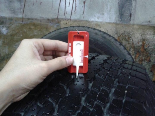 ขาย ยาง 245-70-16 สวยๆ ลง22มค.58บริดสโตน ดูเลอร์ 840 ขาย ยาง 245-70-16 สวยๆ ลง22มค.58บริดสโตน ดูเลอร์ 840