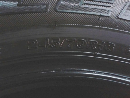 ขาย ยาง 245-70-16 สวยๆ ลง22มค.58บริดสโตน ดูเลอร์ 840 ขาย ยาง 245-70-16 สวยๆ ลง22มค.58บริดสโตน ดูเลอร์ 840