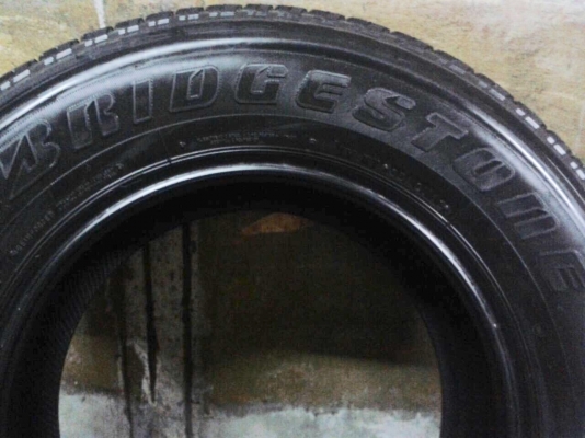 ขาย ยาง 245-70-16 สวยๆ ลง22มค.58บริดสโตน ดูเลอร์ 840 ขาย ยาง 245-70-16 สวยๆ ลง22มค.58บริดสโตน ดูเลอร์ 840