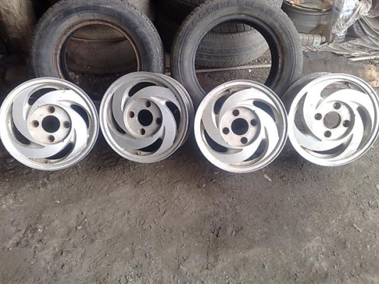 ล้อ MAG ลายใบพัดลม ขอบ 13 4 วง