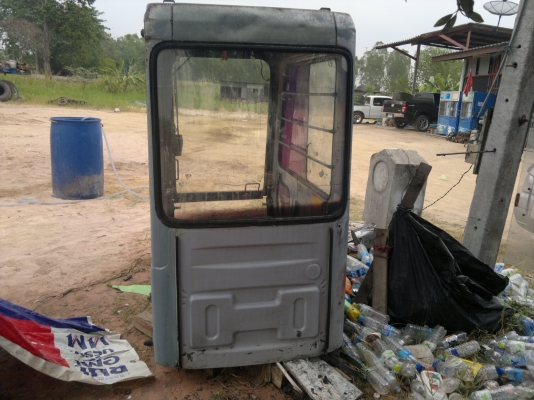 ขายด่วน หัวเก๋ง HITACHI EX 200