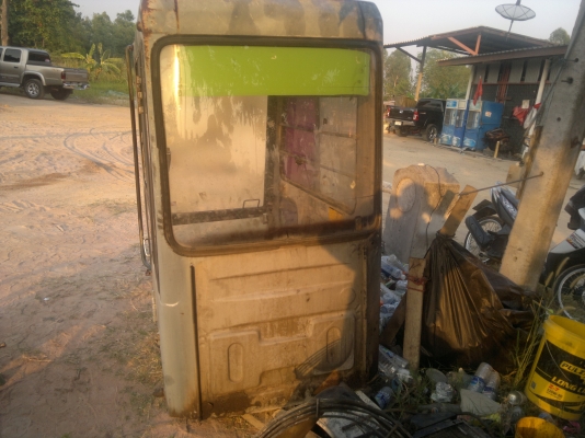 ขายด่วน หัวเก๋ง HITACHI EX 200