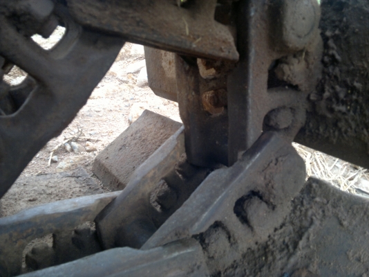 ขายด่วน โช้พร้อมใบ HITACHI EX 200-3-3-5-ZX