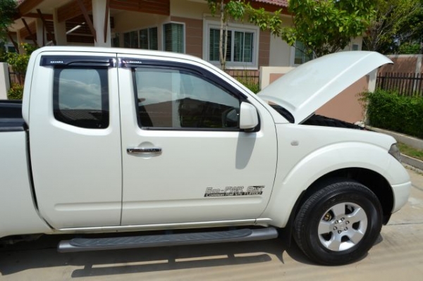 ขายนิสสัน นาวาร่า คาริเบอร์ ปี10 สภาพสวย รถมือเดียว ขายนิสสัน นาวาร่า คาริเบอร์ ปี10 สภาพสวย รถมือเดียว