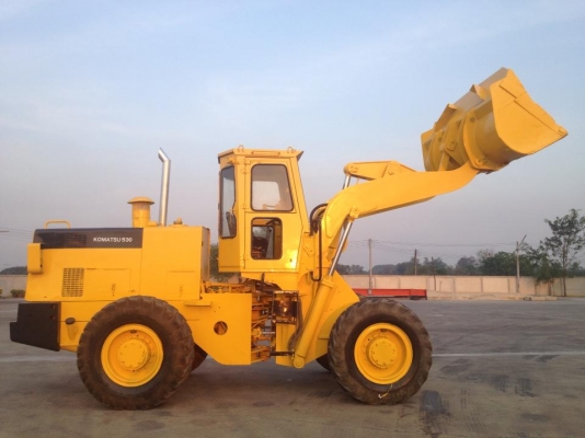 รถตักล้อยาง Komatsu 530 รถตักล้อยาง Komatsu 530