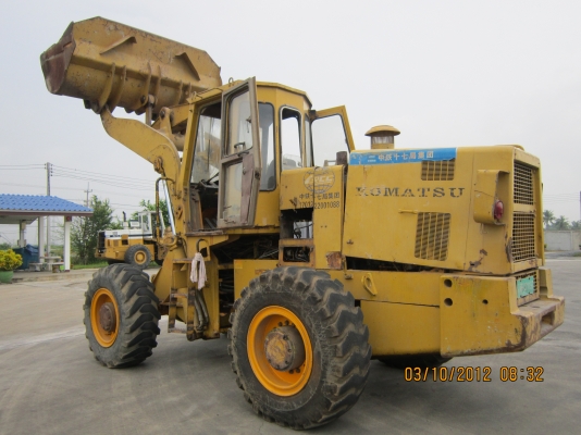 รถตักล้อยาง Komatsu 530 รถตักล้อยาง Komatsu 530