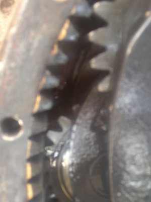 ขายด่วน ตัวเดินHITACHI EX 200-2 ลูกละ 60,000