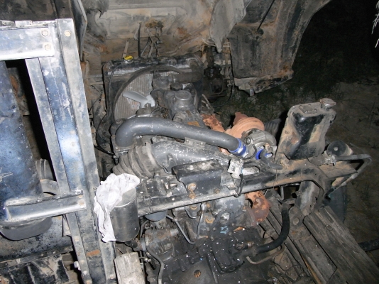 ขายดั้มสิบล้อสองเพลาเทอร์โบ ขายดั้มสิบล้อสองเพลาเทอร์โบ