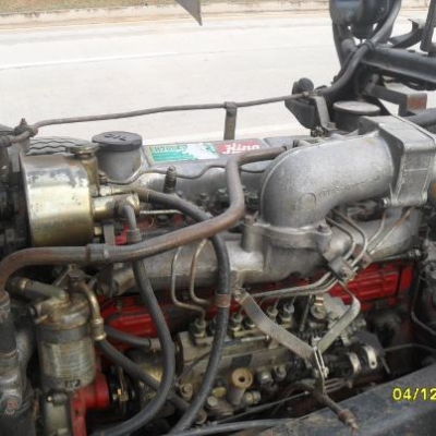 รถรุ่นฮีโน่ F17 เครื่องเดิมๆEH 700 168 แรงม้า กระบะดั้มยาว 5.60 ดั้มข้าว รถเครื่องดีมาก เกียดี ขับดี ยาง900-20 รถผมเองใช้งานอยู่ทุกวัน รถสภาพพร้อมใช้ เอกสารพร้อมโอน ราคาต่อรองได้ ครับ ขาย 760000 บาท โทร 0821759501 ฟ่าง ชัยนาท