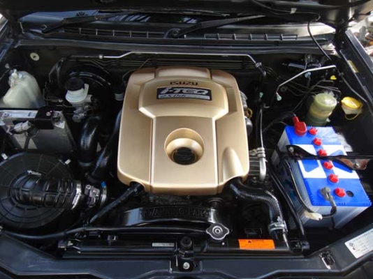 ขาย ISUZU HI-LANDER 2.5 DDI I-TEQ ปี 2008 สีดำ เกียร์ธรรมดา สภาพดี แอร์เย็น มีประกันชั้น1 ทำเบาะใหม่ ยางใหม่ 4 เส้น หลังคาแครี่บอย + แร็ควางของ วิ่งประมาณ 120000 ต้องการขายราคาไม่แพง ขาย ISUZU HI-LANDER 2.5 DDI I-TEQ ปี 2008 สีดำ เกียร์ธรรมดา สภาพดี แอร์เย็น มีประกันชั้น1 ทำเบาะใหม่ ยางใหม่ 4 เส้น หลังคาแครี่บอย + แร็ควางของ วิ่งประมาณ 120000 ต้องการขายราคาไม่แพง