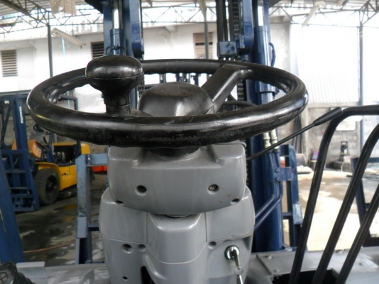 ขายด่วนFORKLIFT-KOMATSU:FD25-12กระดกได้ราคาต่อรองได้รับประกัน6เดือนลดได้เต็มที่