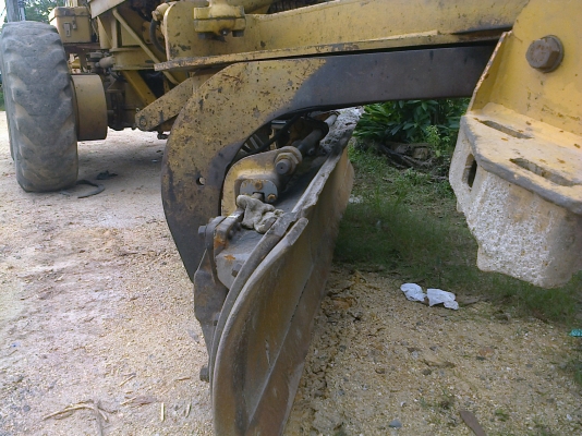 รถเกรดCAT12G ซีเรียลสูงS/N15XXX  รถสวยสมบูรณ์มาก เล่มทะเบียนไม่ขาด