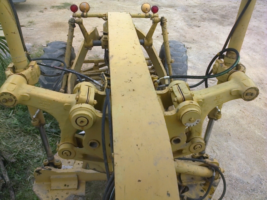 รถเกรดCAT12G ซีเรียลสูงS/N15XXX  รถสวยสมบูรณ์มาก เล่มทะเบียนไม่ขาด