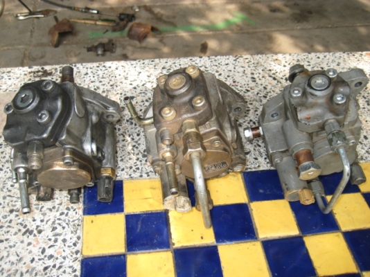 ขายปั้มคอมมอนเรล 3ลูก toyota 2ลูก isuzu 1ลูก