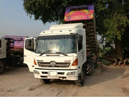 ขายรถหัวลาก 10 ล้อ 2 เพลา ติดแก๊ส NGV 8 ถัง จากบริษัท HINO ซีรี้500 ปี.52 สภาพสวย