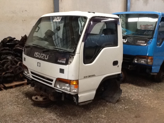 หัวอีซูซุการตูนพร้อมเครื่องเกียรสวยๆ