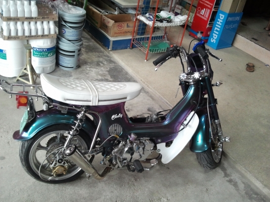 ขายชาลี สีเหลือบ เครื่อง lifan150 ล้อ 12" ครับ