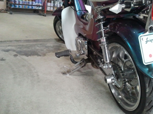 ขายชาลี สีเหลือบ เครื่อง lifan150 ล้อ 12" ครับ