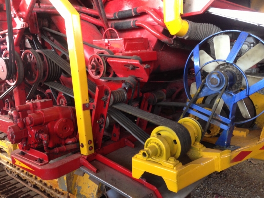 ขายเดี่ยวทรนง ปี52 (ไม่มีปะ ไม่มีดาม) รถสวยมาก สนใจโทร 0818175679