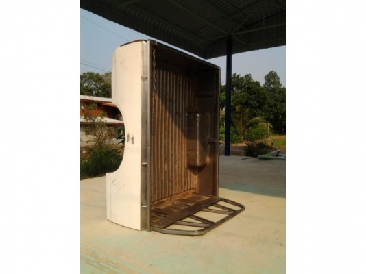 กระบะสแตนเลสม้ากระโดดช่วงสั้น 4ขอ